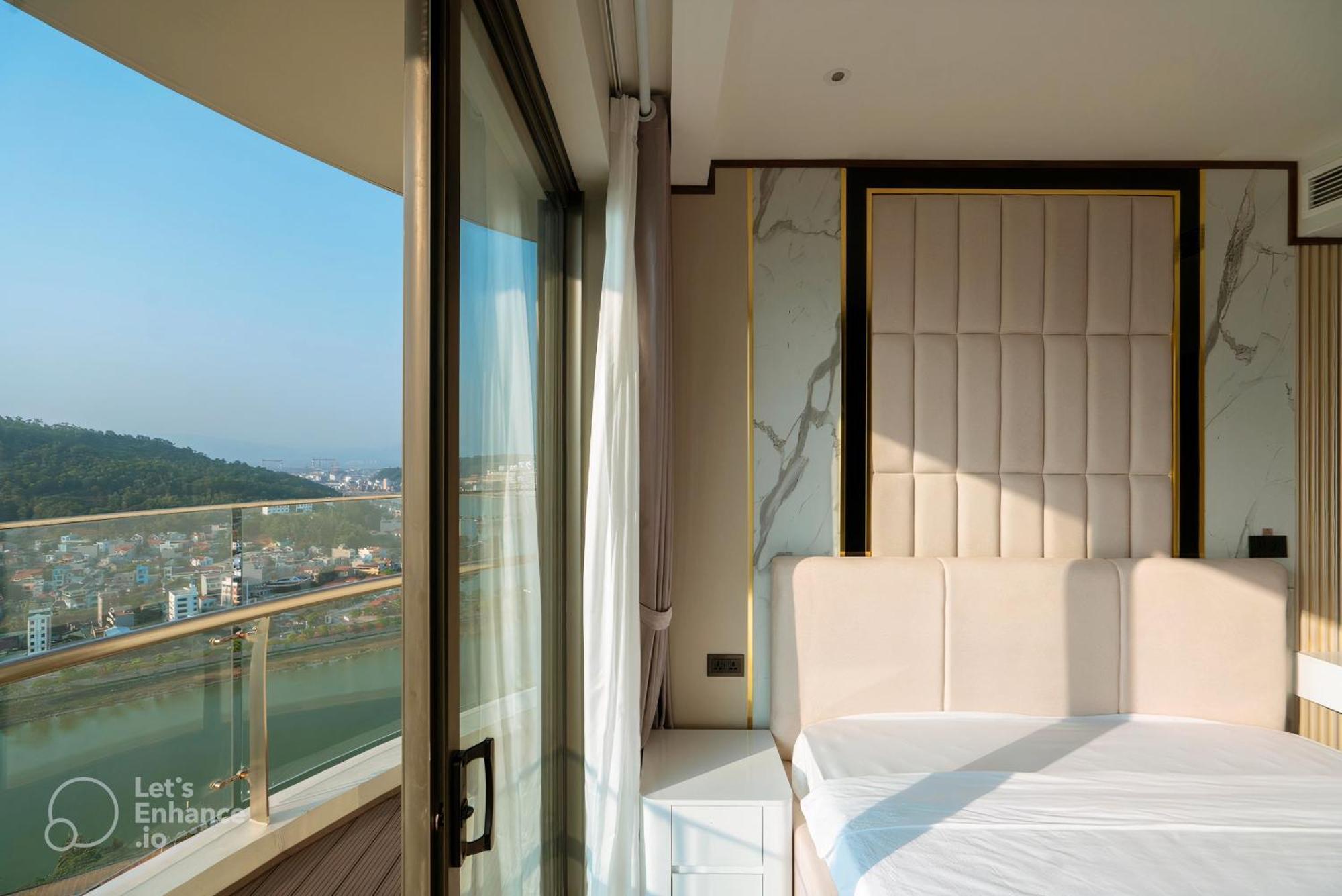 Comzy Ha Long Homestay Exterior photo