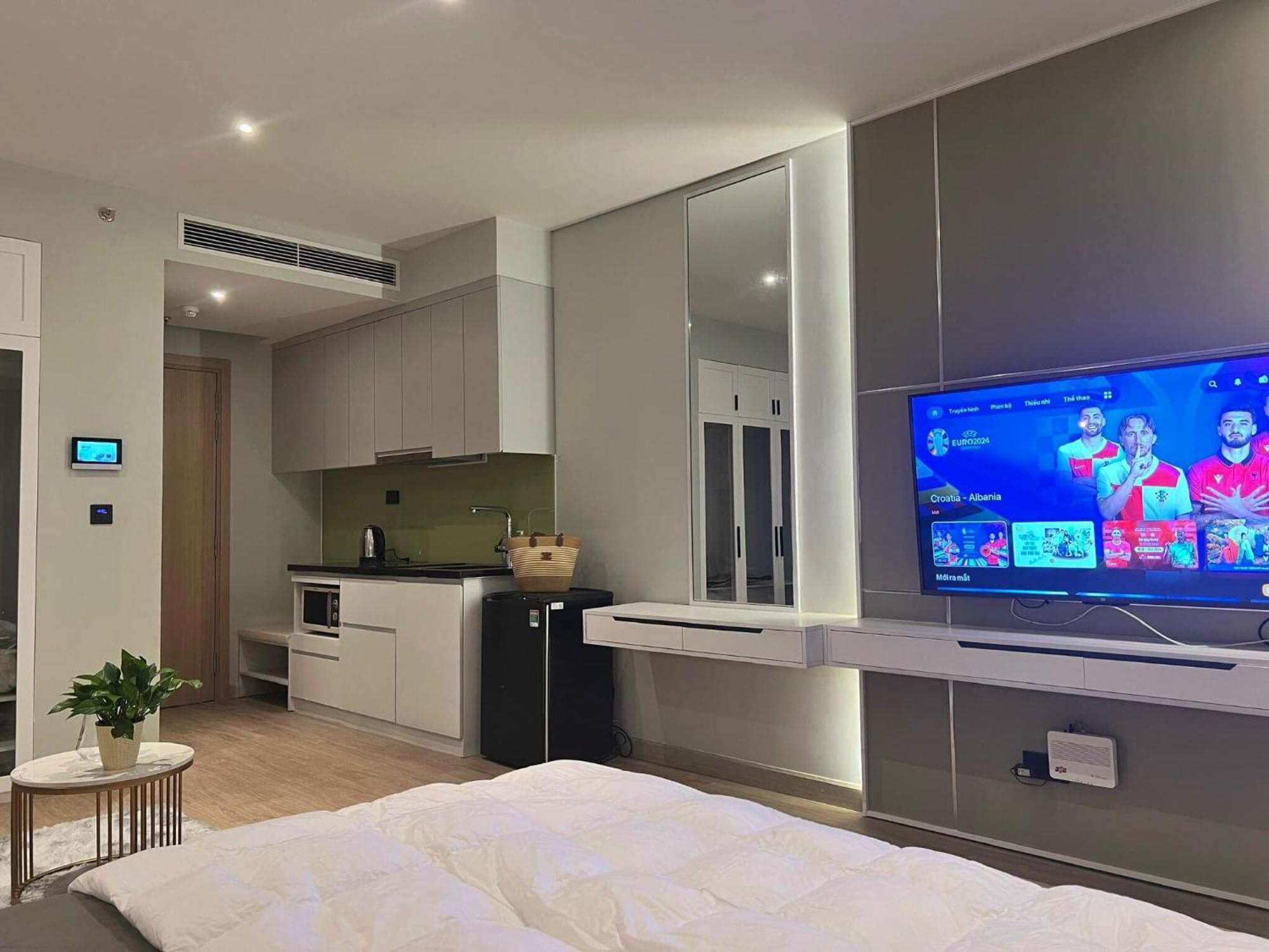 Comzy Ha Long Homestay Room photo